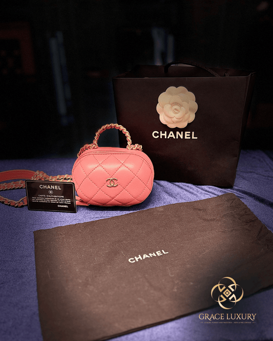 Top 5 Reasons the Chanel Bubble Vanity Case Is a Must-Have for Luxury Collectors!