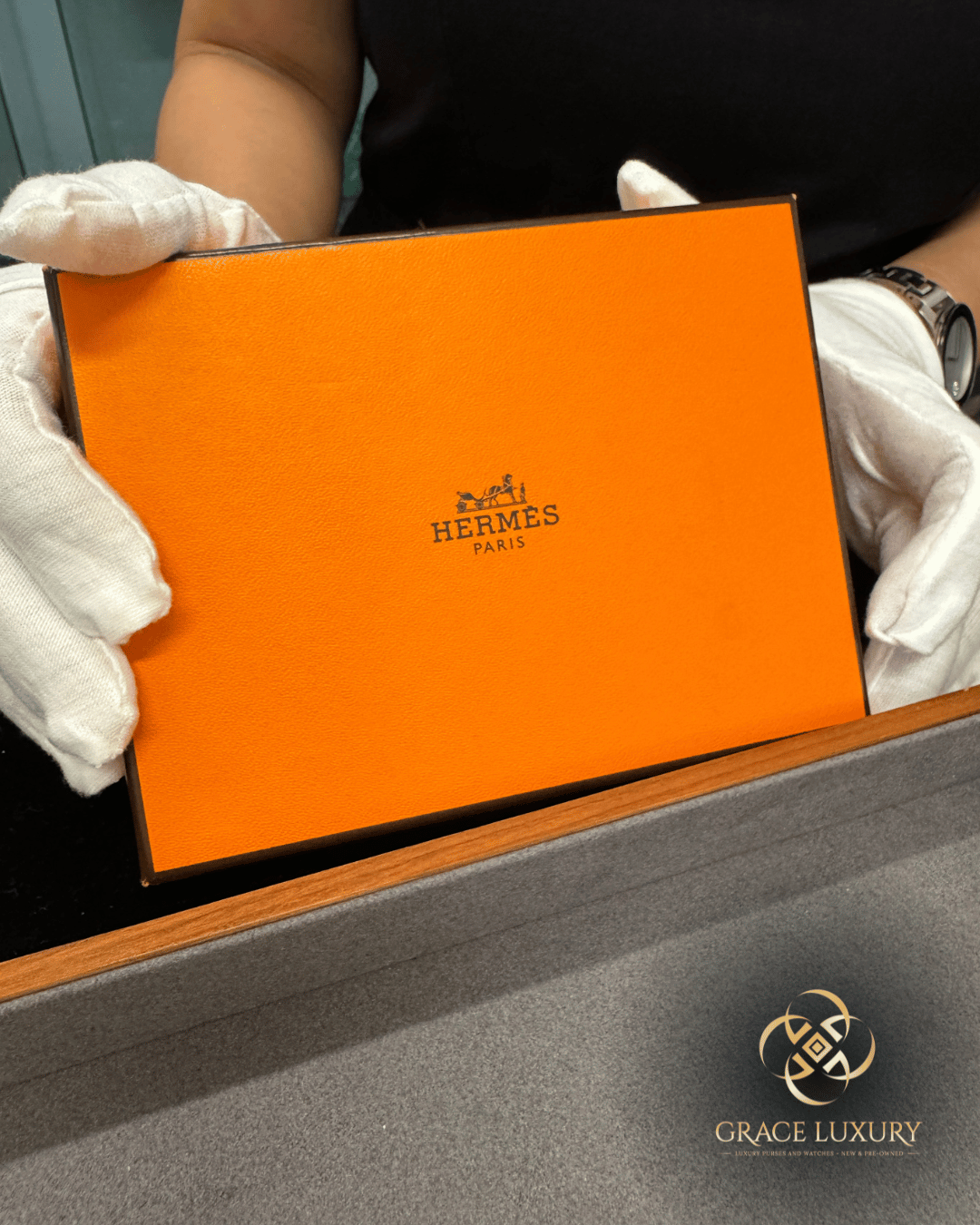 Hermès Kelly Pocket Compact Wallet